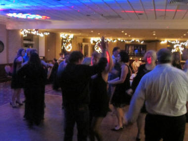 DJWOZ.com Older Dancing